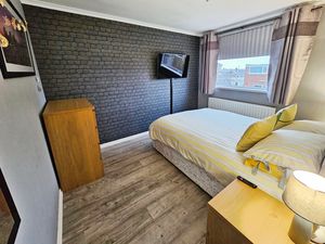 Photo 3- click for photo gallery